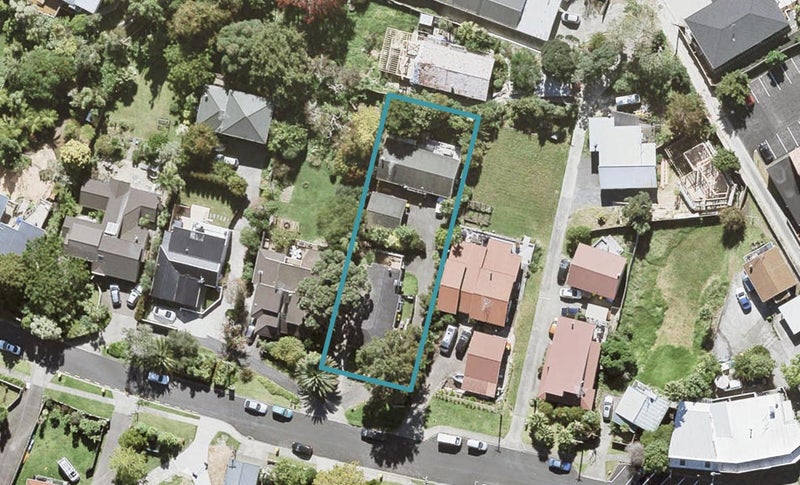 1/19 Hebron Road, Waiake, Auckland - Carousel 1