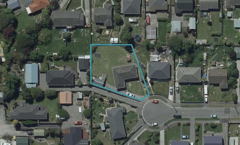 10 Kershaw Place, Richmond, Christchurch - Carousel 1