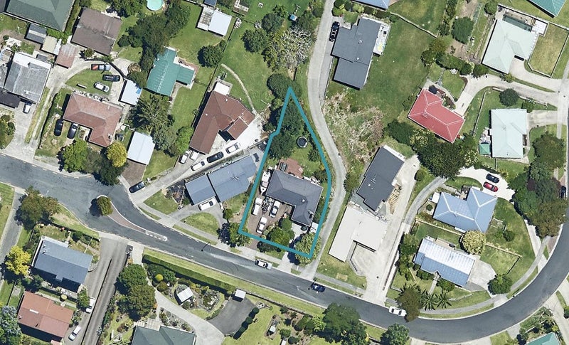 50 Bell Street, Judea, Tauranga - Carousel 1