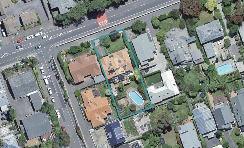 131 Karori Road, Karori, Wellington - Carousel 1