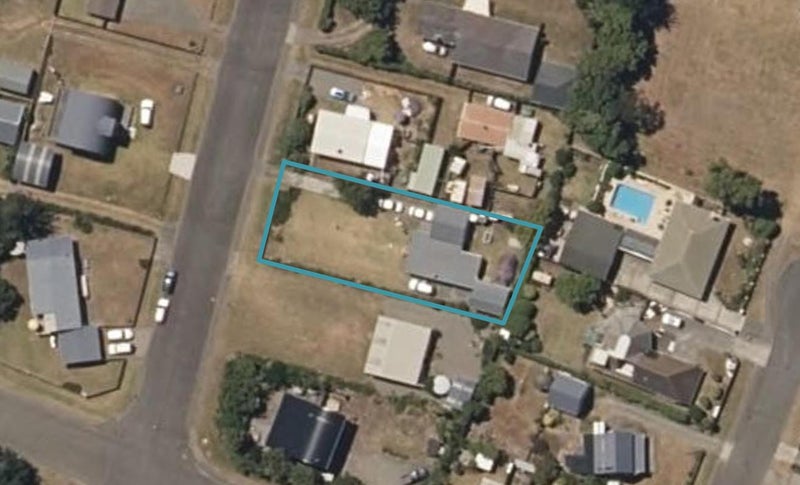 16 Rua Avenue, Waitārere Beach, Levin - Carousel 1