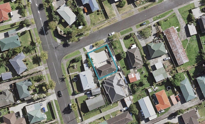 3 Hyde Street, Manurewa East, Auckland - Carousel 1