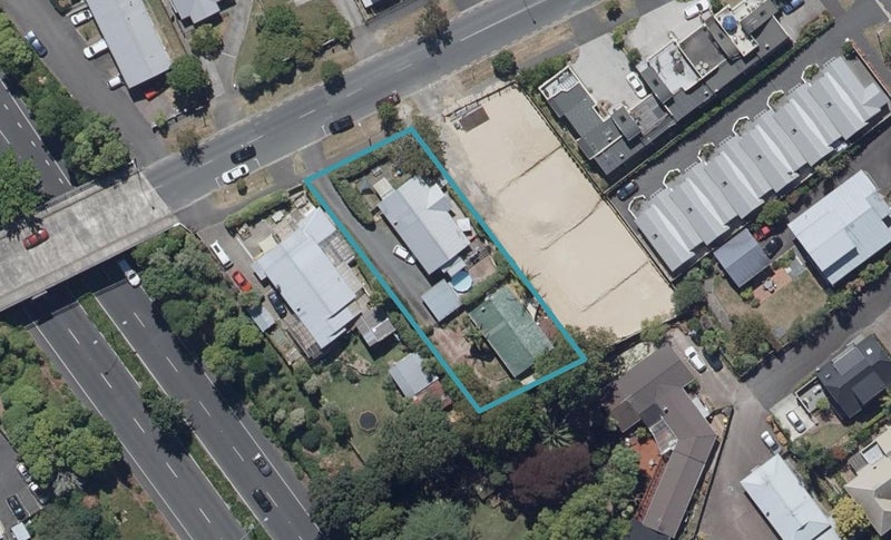 5A Palmerston Street, Hamilton Central, Hamilton - Carousel 1