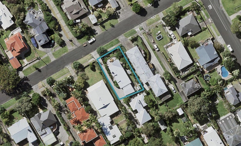 68A Beresford Street, Bayswater, Auckland - Carousel 1