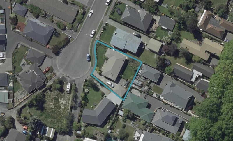 13 Glamis Place, Cashmere, Christchurch - Carousel 1