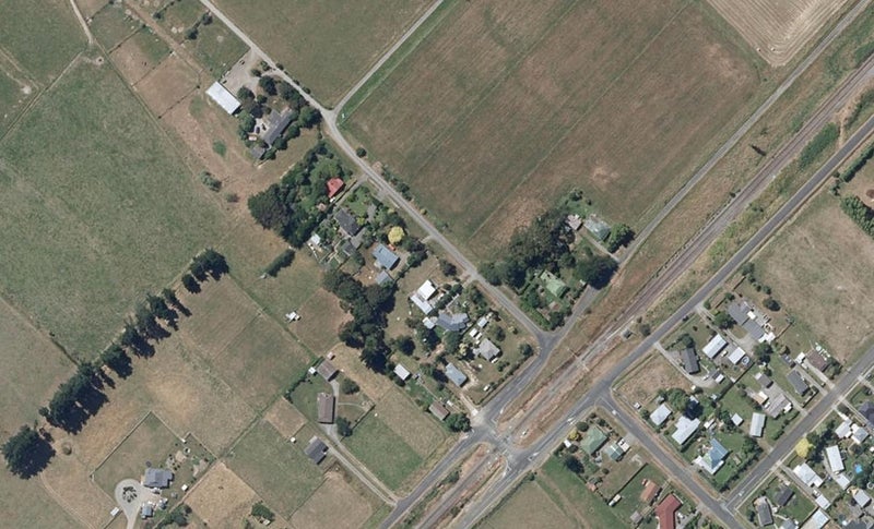 13 Puketea Street, Tokomaru, Palmerston North - Carousel 1