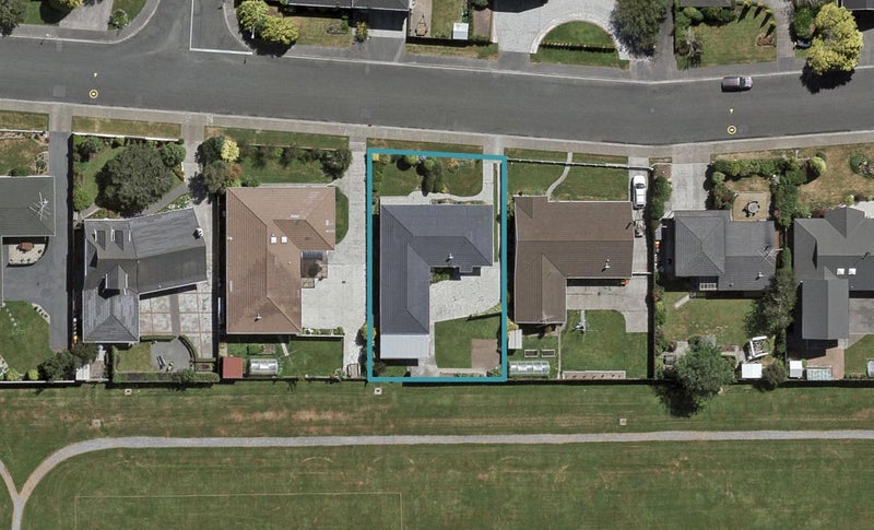 71 Terrace Street, Rosedale, Invercargill - Carousel 1