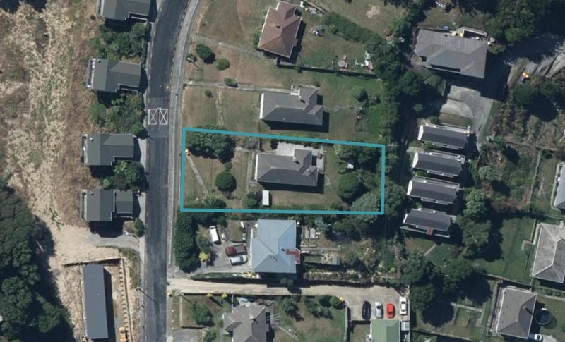 35 Morere Street, Titahi Bay, Porirua - Carousel 1