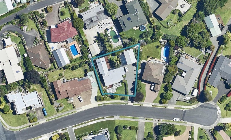 5 Lindoch Avenue, Te Puna, Tauranga - Carousel 1