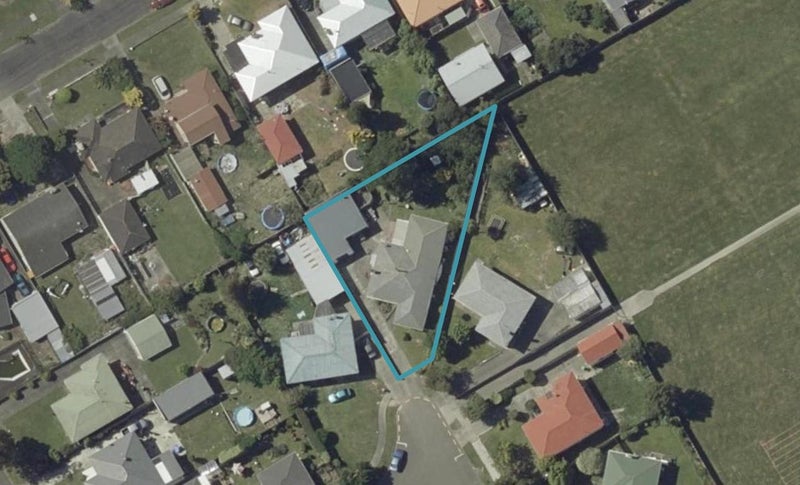 5 Drayton Place, Highbury, Palmerston North - Carousel 1