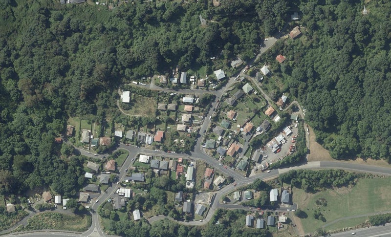 37 Lindsay Road, Lookout Point, Dunedin - Carousel 1