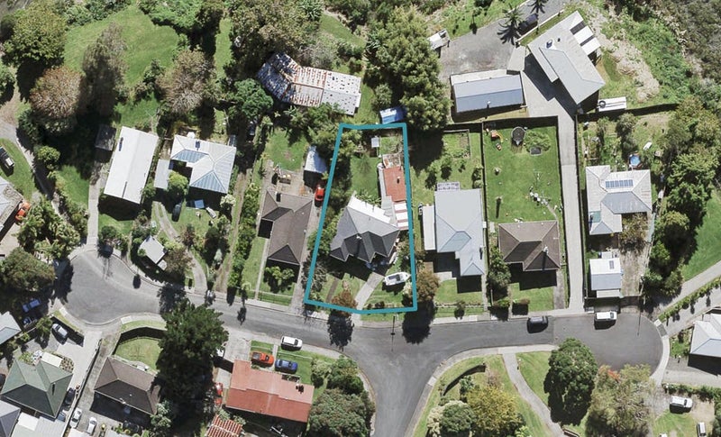 10 Aronui Terrace, Kelston, Auckland - Carousel 1