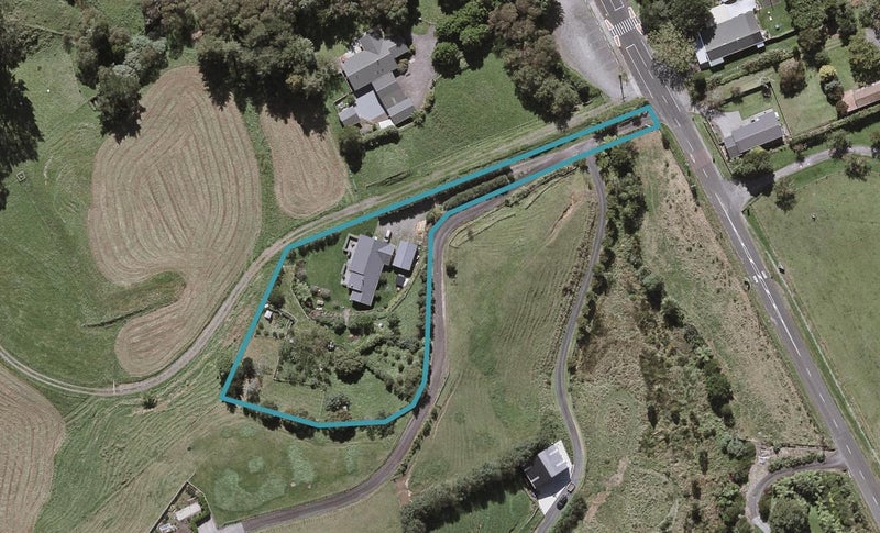 358 Tukapa Street, Hurdon, New Plymouth - Carousel 1