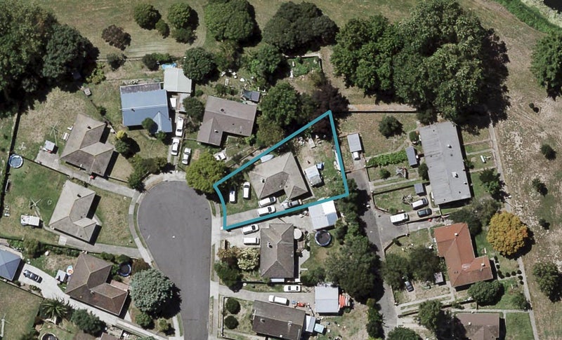 5 McDuff Place, Havelock North, Havelock North - Carousel 1