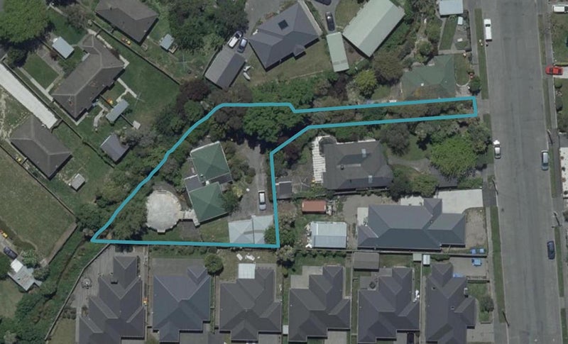 2/59A Quinns Road, Shirley, Christchurch - Carousel 1