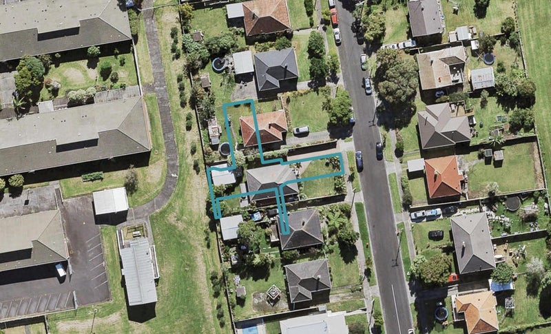 24C Rawalpindi Street, Mount Albert, Auckland - Carousel 1