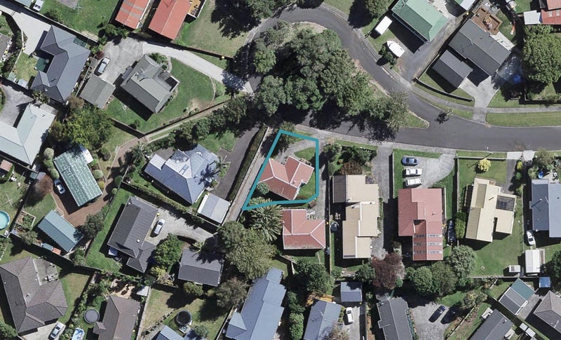 11A Seaview Rise, Waiuku, Waiuku - Carousel 1