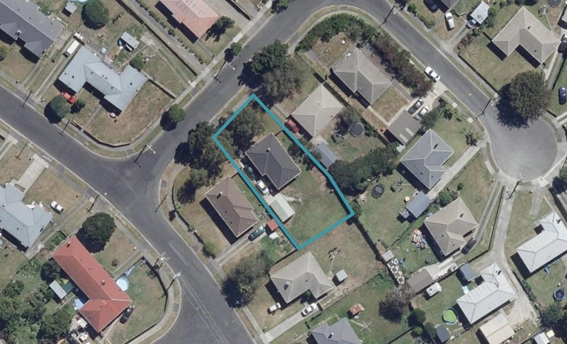 4 Coleridge Drive, Enderley, Hamilton - Carousel 1