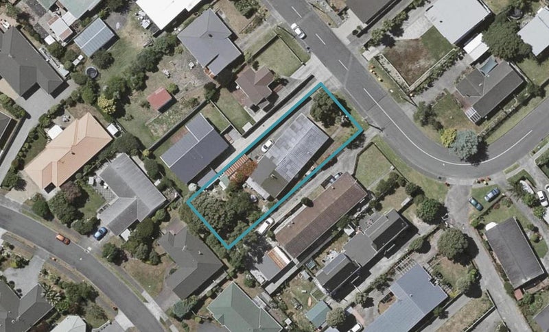 20 Mahana Road, Paraparaumu Beach, Paraparaumu - Carousel 1