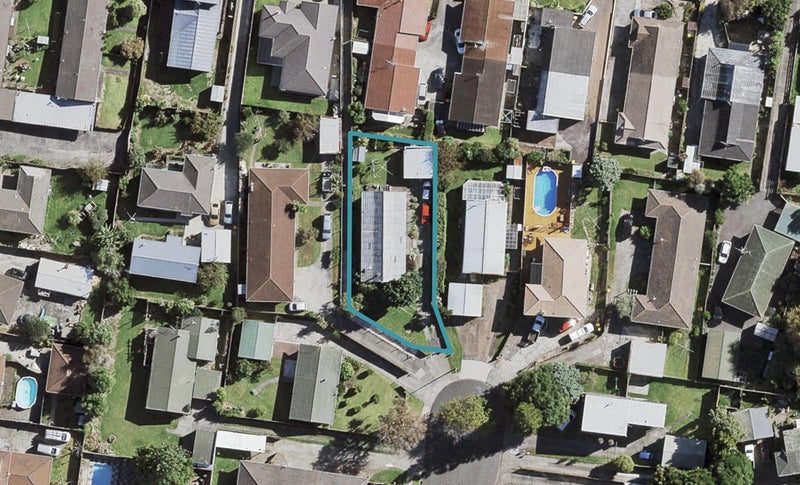 22 Suwyn Place, Weymouth, Auckland - Carousel 1