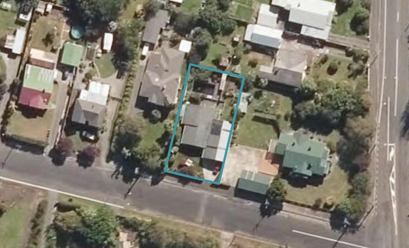4 Toia Street, Marton - Carousel 1
