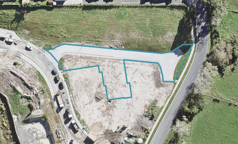 2 Rengarenga Rise, Fairview Heights, Auckland - Carousel 1