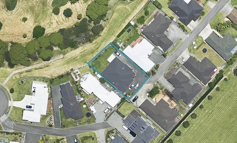 40 Danny Place, Pyes Pa, Tauranga - Carousel 1