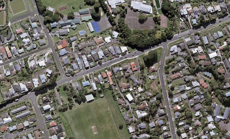 413 Devon Street West, Lynmouth, New Plymouth - Carousel 1