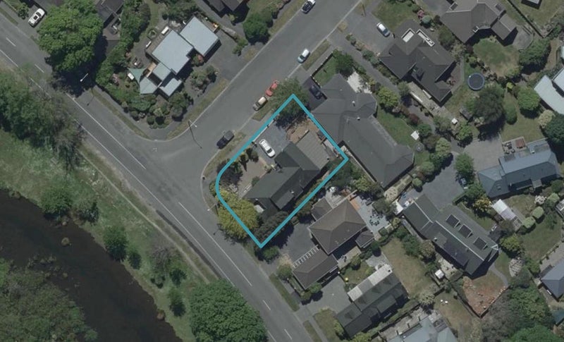 72 Lake Terrace Road, Burwood, Christchurch - Carousel 1