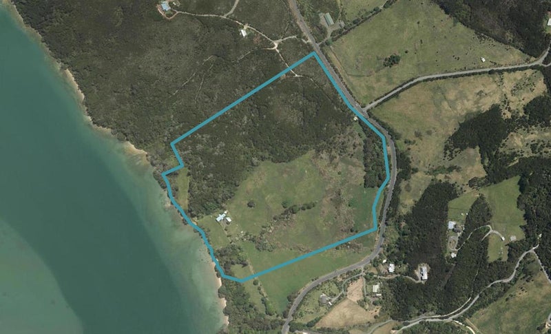 1852 Whangarei Heads Road, Whangarei - Carousel 1