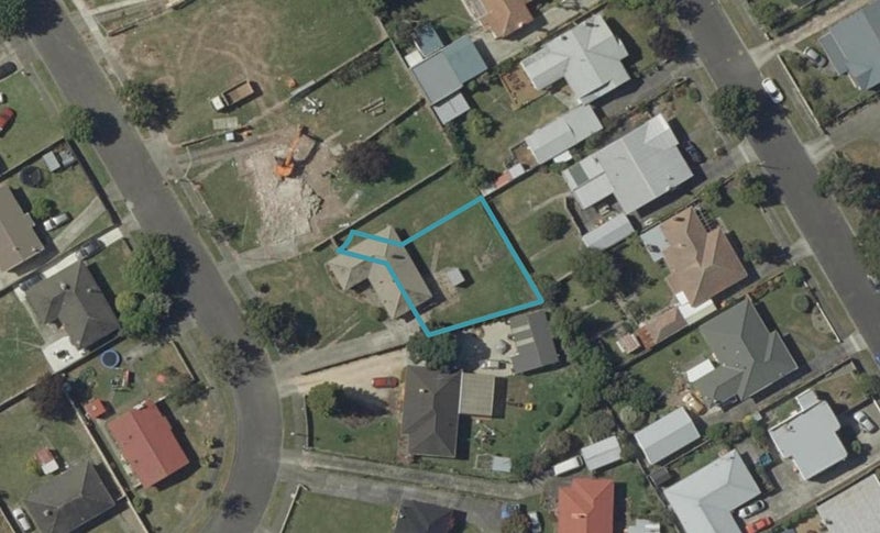 23A Exeter Crescent, Takaro, Palmerston North - Carousel 1