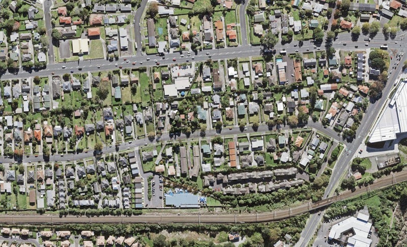 27 Arawa Street, New Lynn, Auckland - Carousel 1