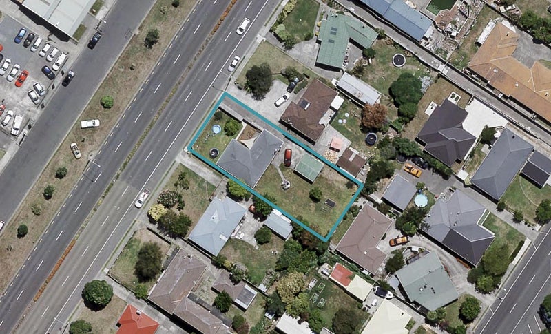 91 Taradale Road, Onekawa, Napier - Carousel 1