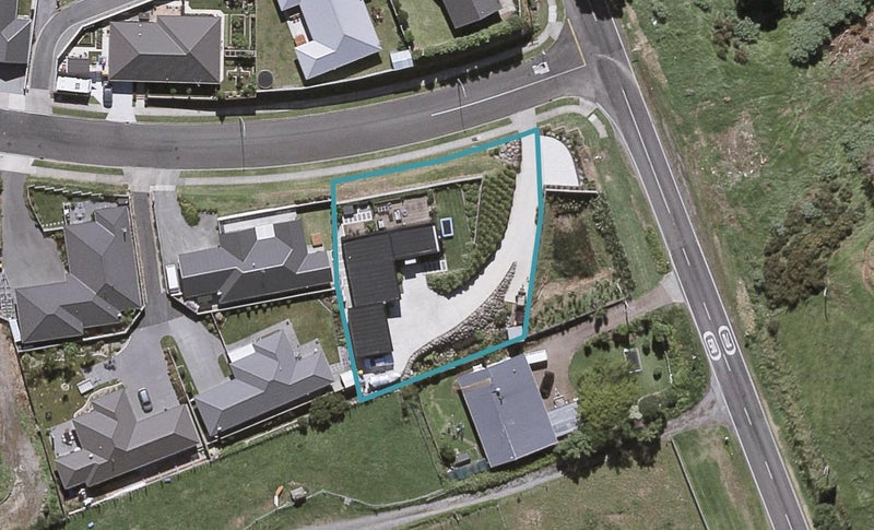 60 Alberta Road, Glen Avon, New Plymouth - Carousel 1
