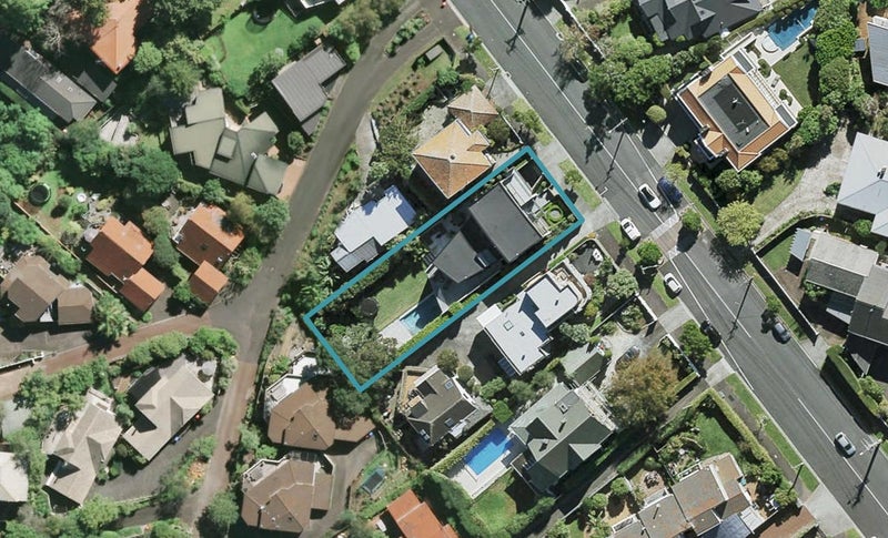 66 Bassett Road, Remuera, Auckland - Carousel 1