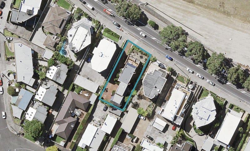 2/209 Tamaki Drive, Kohimarama, Auckland - Carousel 1