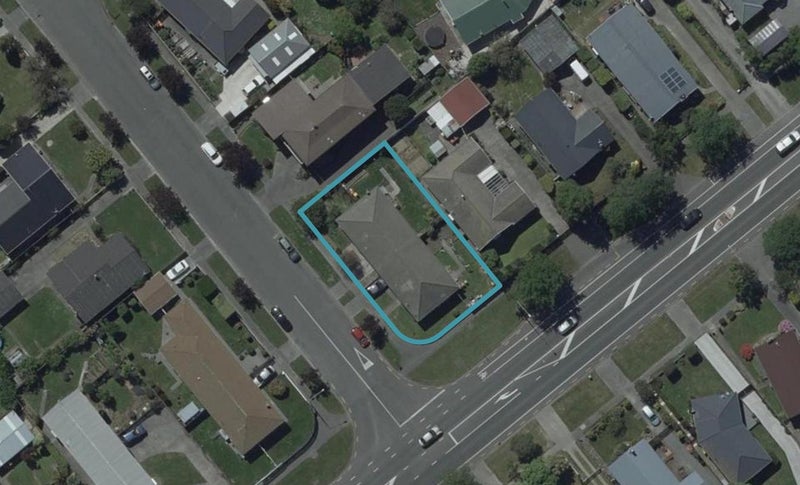 2/149 Warren Crescent, Hillmorton, Christchurch - Carousel 1