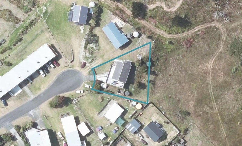 11 Koura Crescent, MAHIA, NUHAKA - Carousel 1