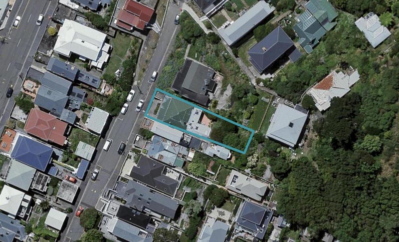 22 Earls Terrace, Mount Victoria, Wellington - Carousel 1