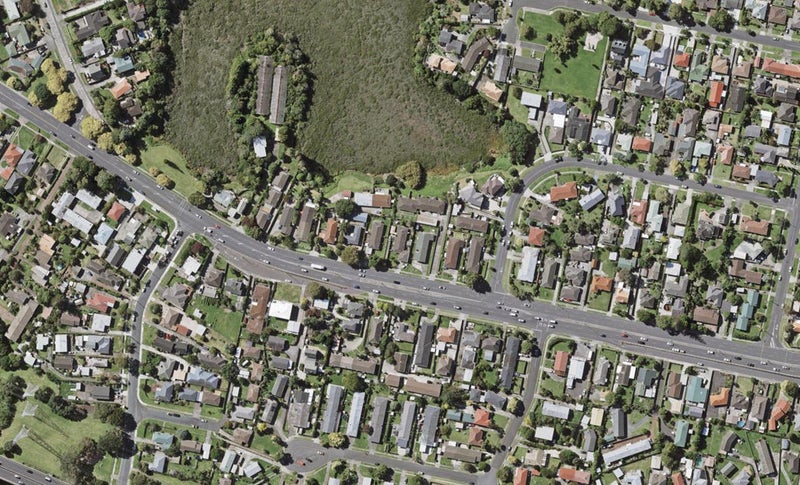 42 Pakuranga Road, PAKURANGA, AUCKLAND - Carousel 1