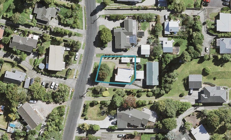 48 Ambler Avenue, Glen Eden, Auckland - Carousel 1
