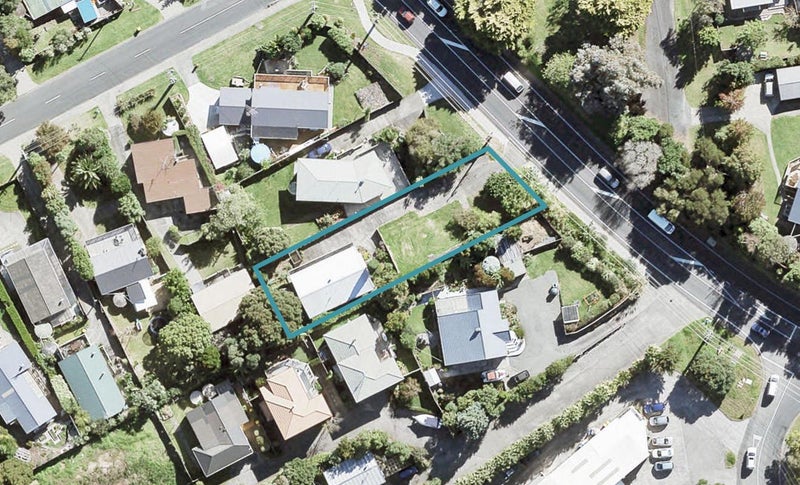 599 Whangaparaoa Road, Stanmore Bay, Whangaparaoa - Carousel 1