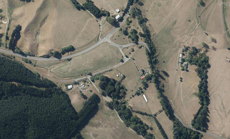 15 Cooks Road, Hunterville - Carousel 1
