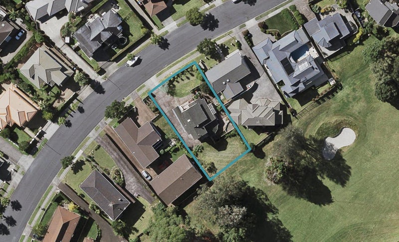 32 Panapa Drive, Saint Johns, Auckland - Carousel 1