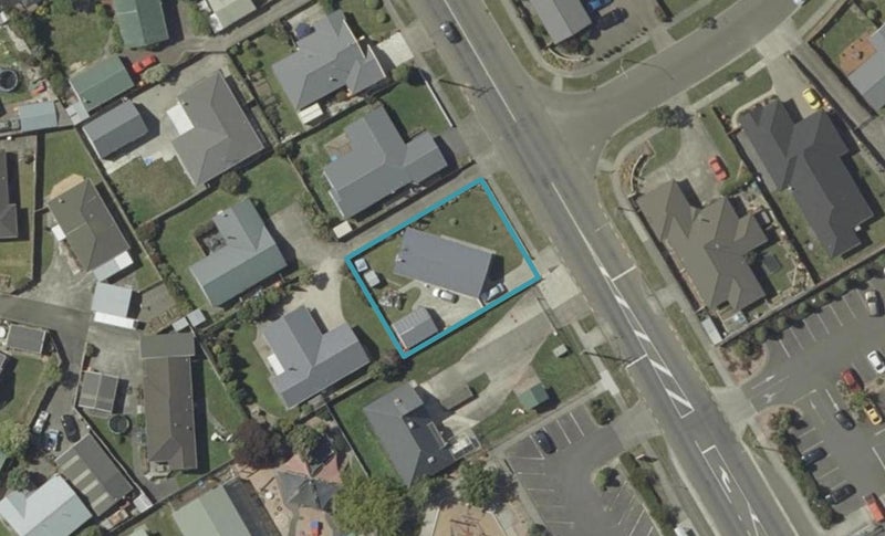67 Roberts Line, Kelvin Grove, Palmerston North - Carousel 1