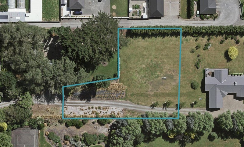 773B Queens Drive, Waikiwi, Invercargill - Carousel 1