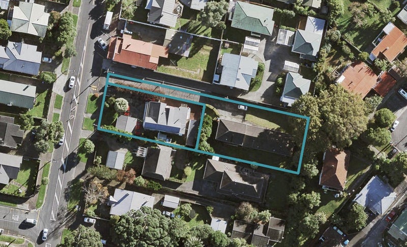 1/0 Woodward Road, Mount Albert, Auckland - Carousel 1
