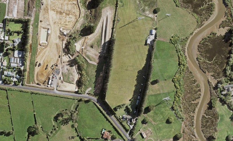 10 Kapetā Lane, Karaka, Papakura - Carousel 1