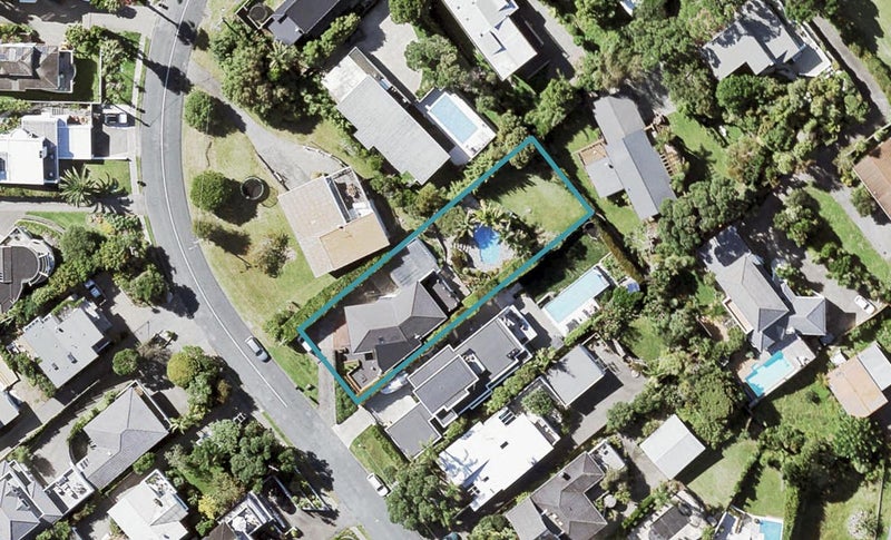 83 Churchill Road, Murrays Bay, Auckland - Carousel 1