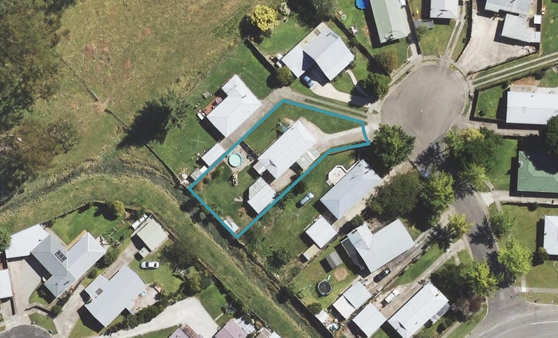 8 Campbell Street, Mangapapa, Gisborne - Carousel 1